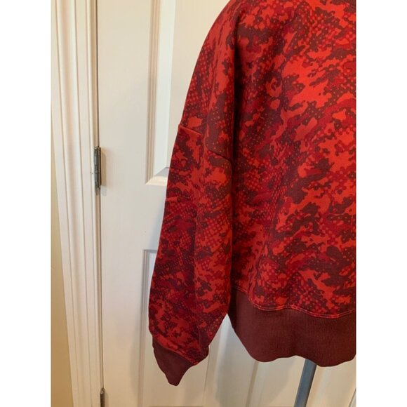 Under Armor Red Rival Fleece Camo Crew Neck Loose Avy Sweatshirt, Size S, NWT! - Picture 4 of 10